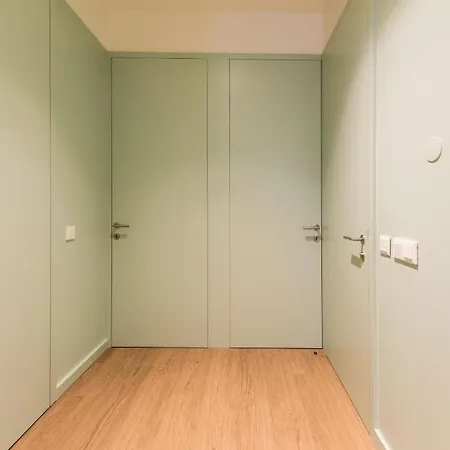 Gorgeous Refurbished Graca Apartment