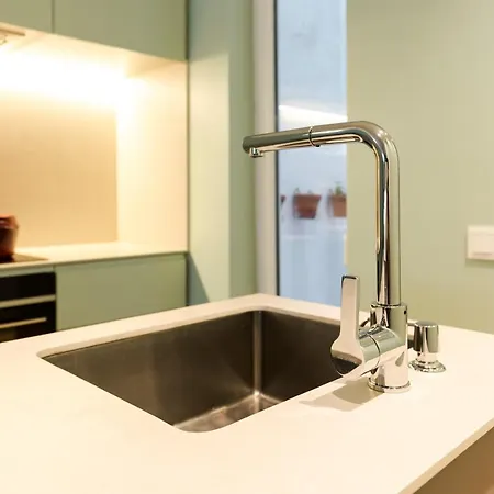 Gorgeous Refurbished Graca Lisbon