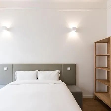 Gorgeous Refurbished Graca 아파트 *