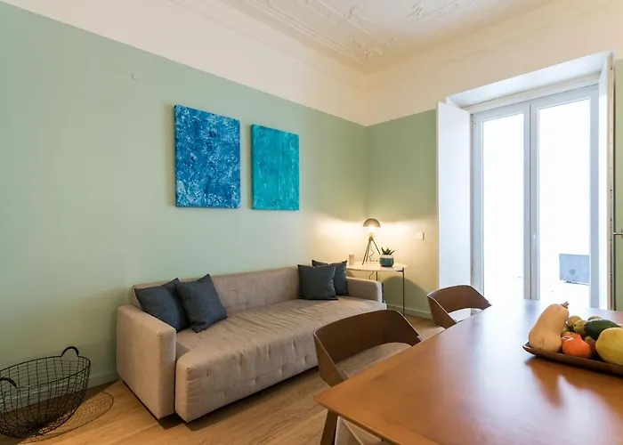 Gorgeous Refurbished Graca 리스본