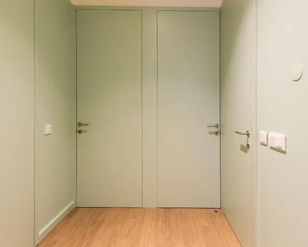 Gorgeous Refurbished Graca 아파트