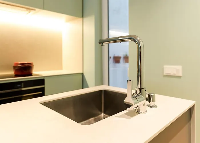 Gorgeous Refurbished Graca 리스본