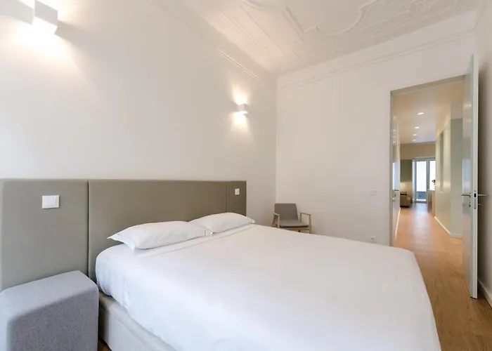 아파트 Gorgeous Refurbished Graca *