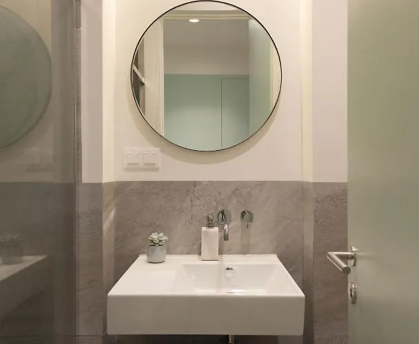 Gorgeous Refurbished Graca * 리스본