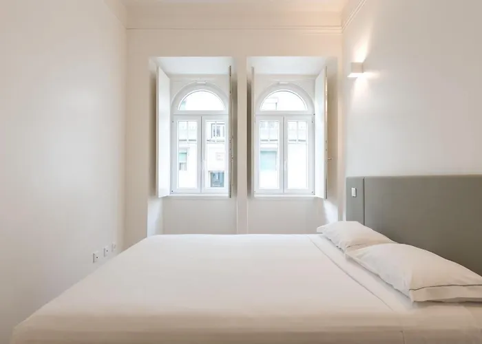 Gorgeous Refurbished Graca 리스본