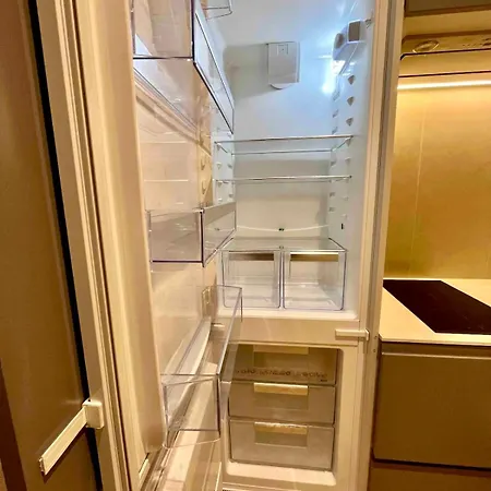 Gorgeous Refurbished Graca *